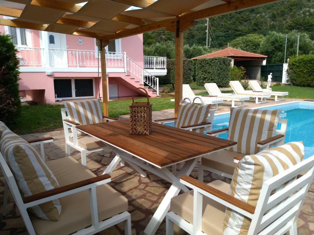 Villa Aphrodite Ríza Esterno foto