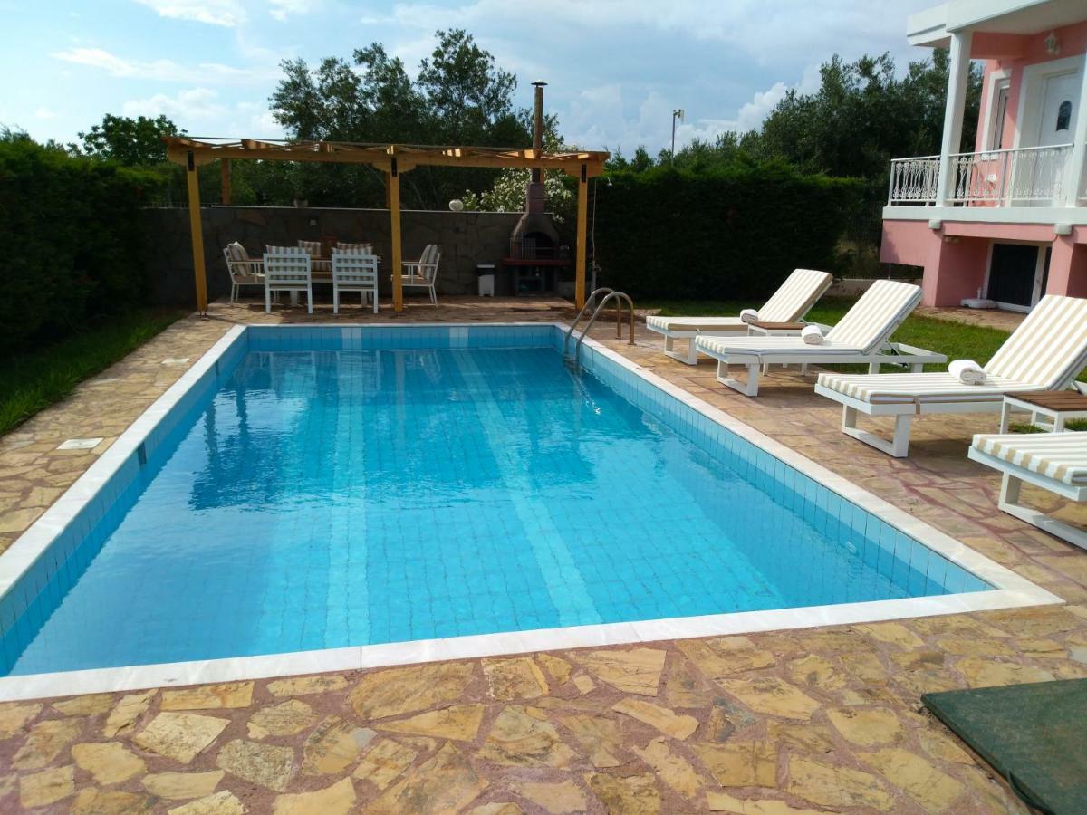 Villa Aphrodite Ríza Esterno foto